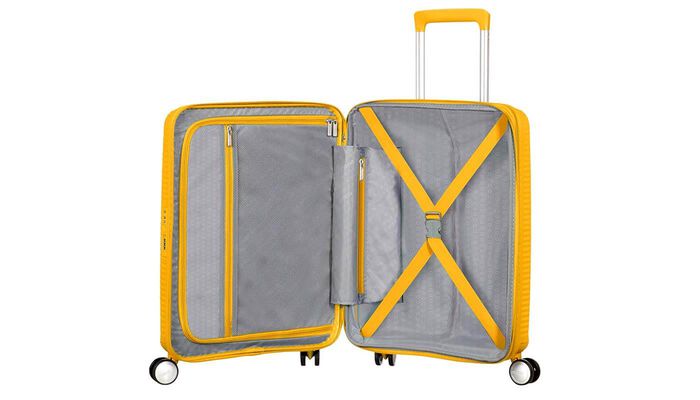 Interior organisation with extra zipped apron pocket 