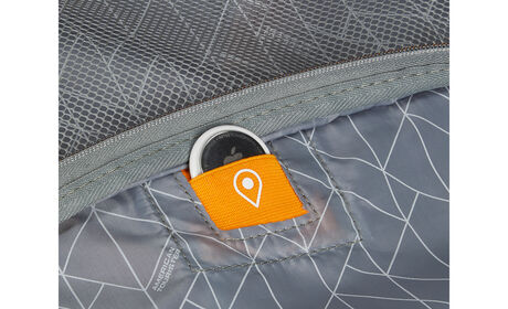 Airtag holder inside