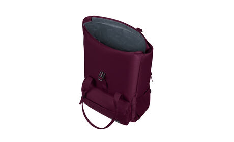 Large main compartment