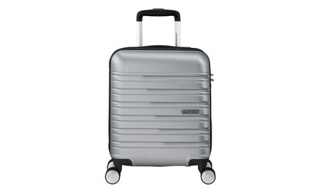 Fitting Easyjet's free-on board cabin policy