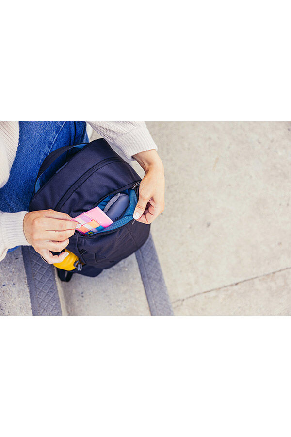 Gregory  RETNA 20  Mesa Brown