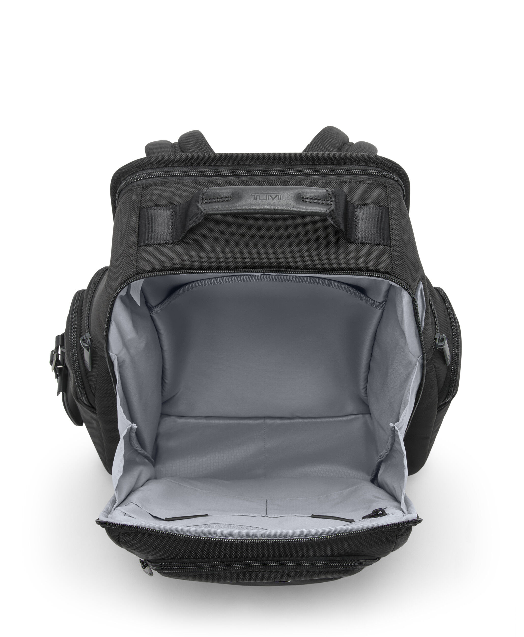 Alpha Tumi brief pack