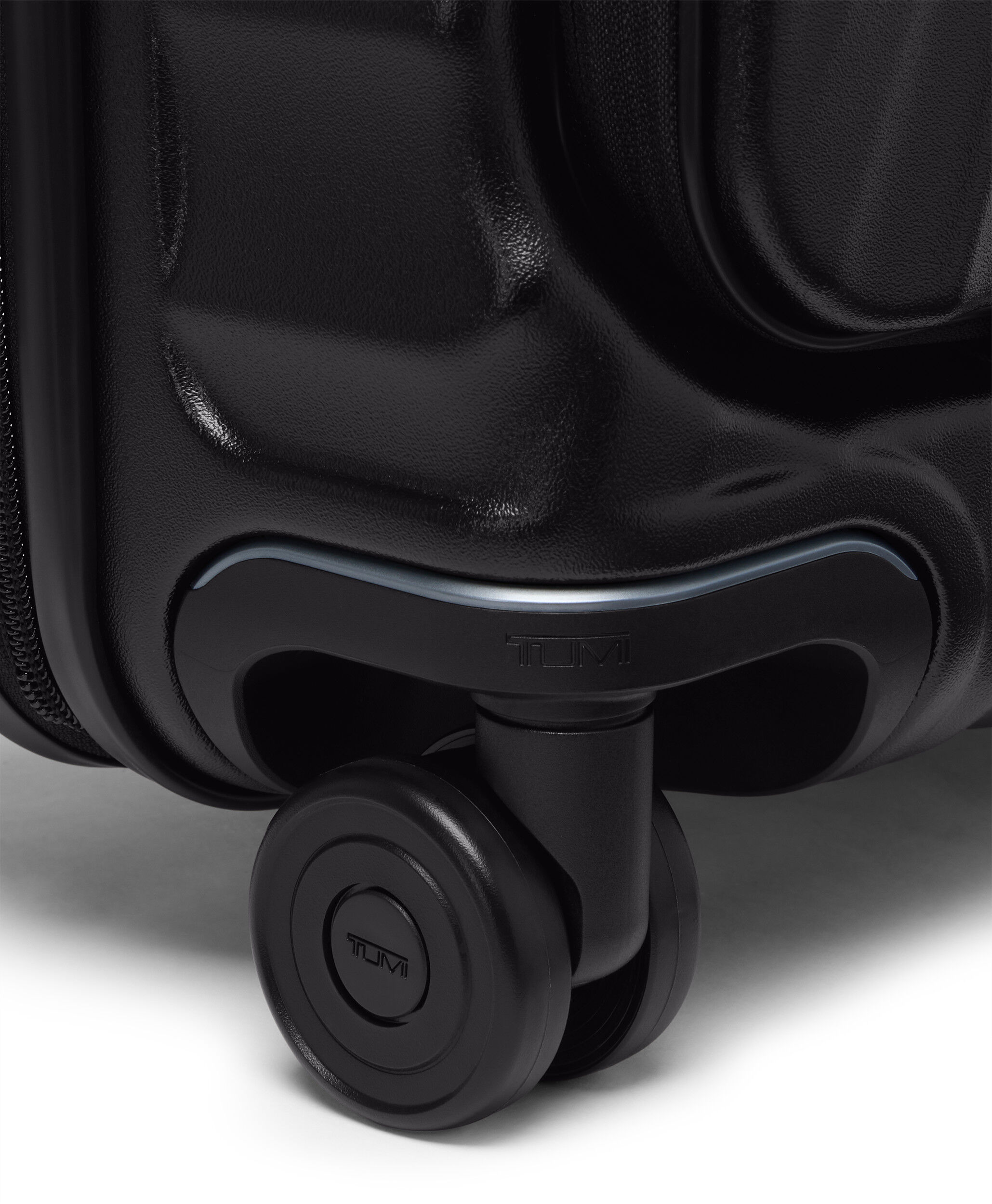 19 Degree Front Access Spinner Expandable (4 wheels) 55cm