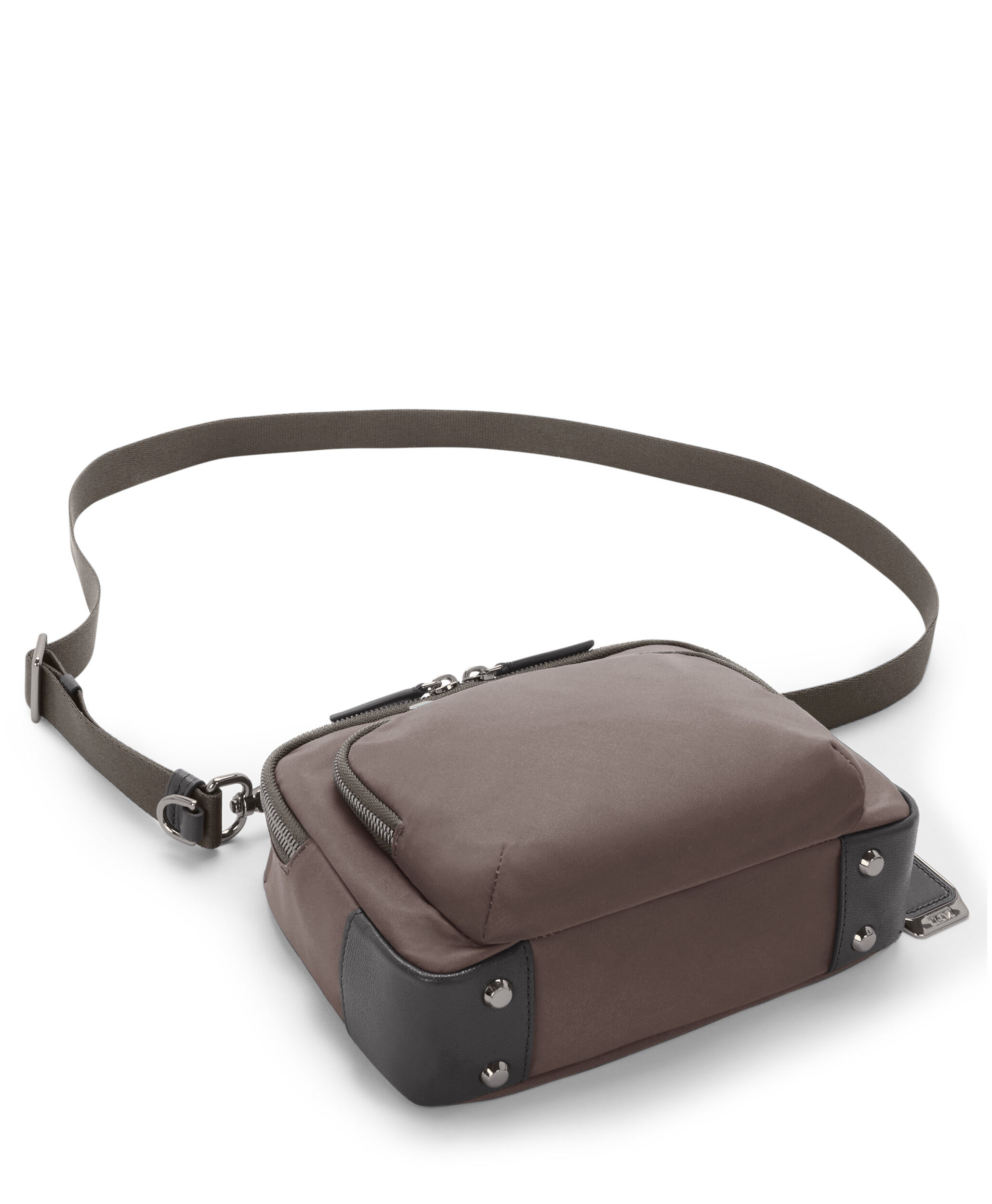 VOYAGEUR Crossbody bag - the box