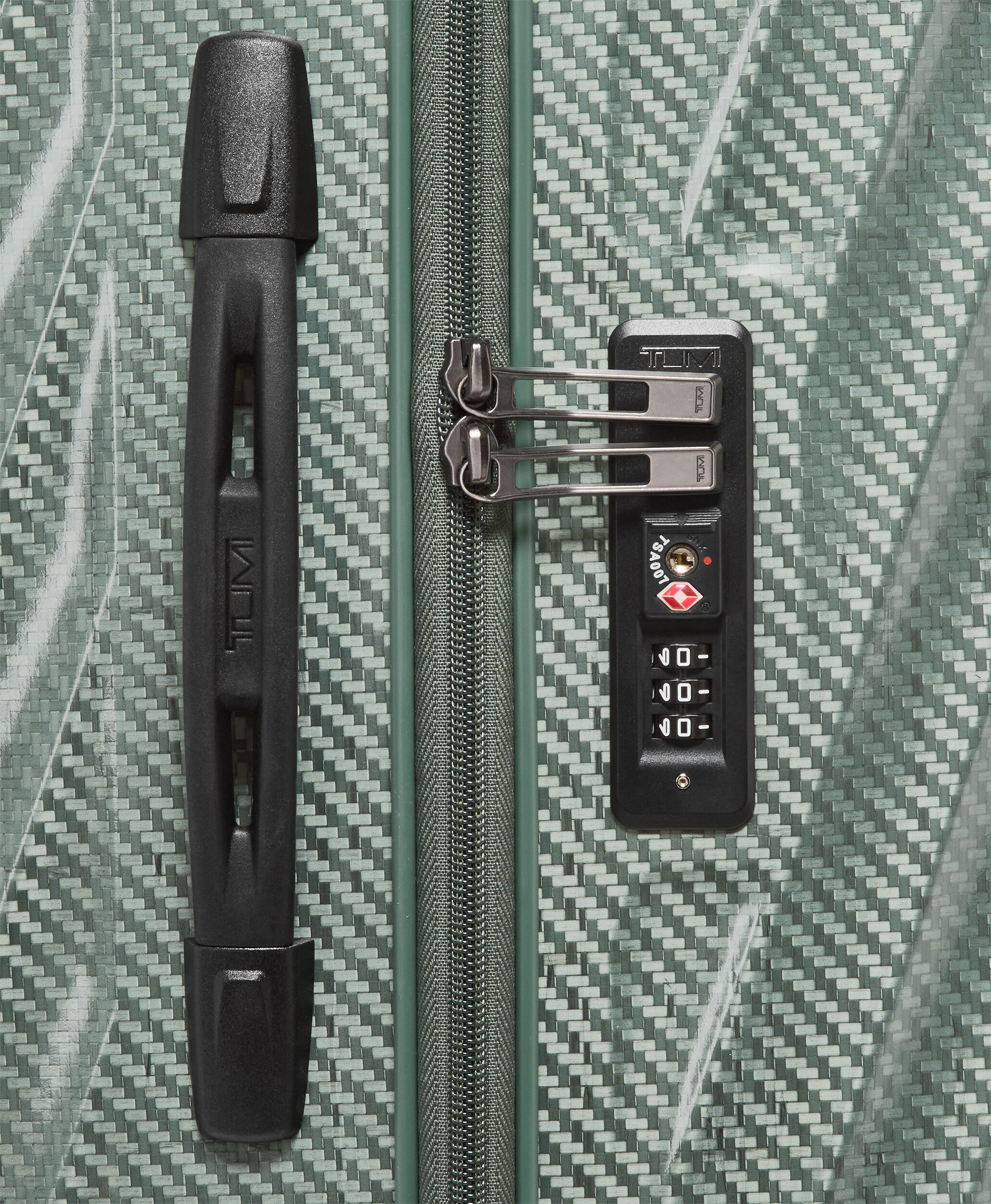 19 Degree Lite Checked Luggage 76cm