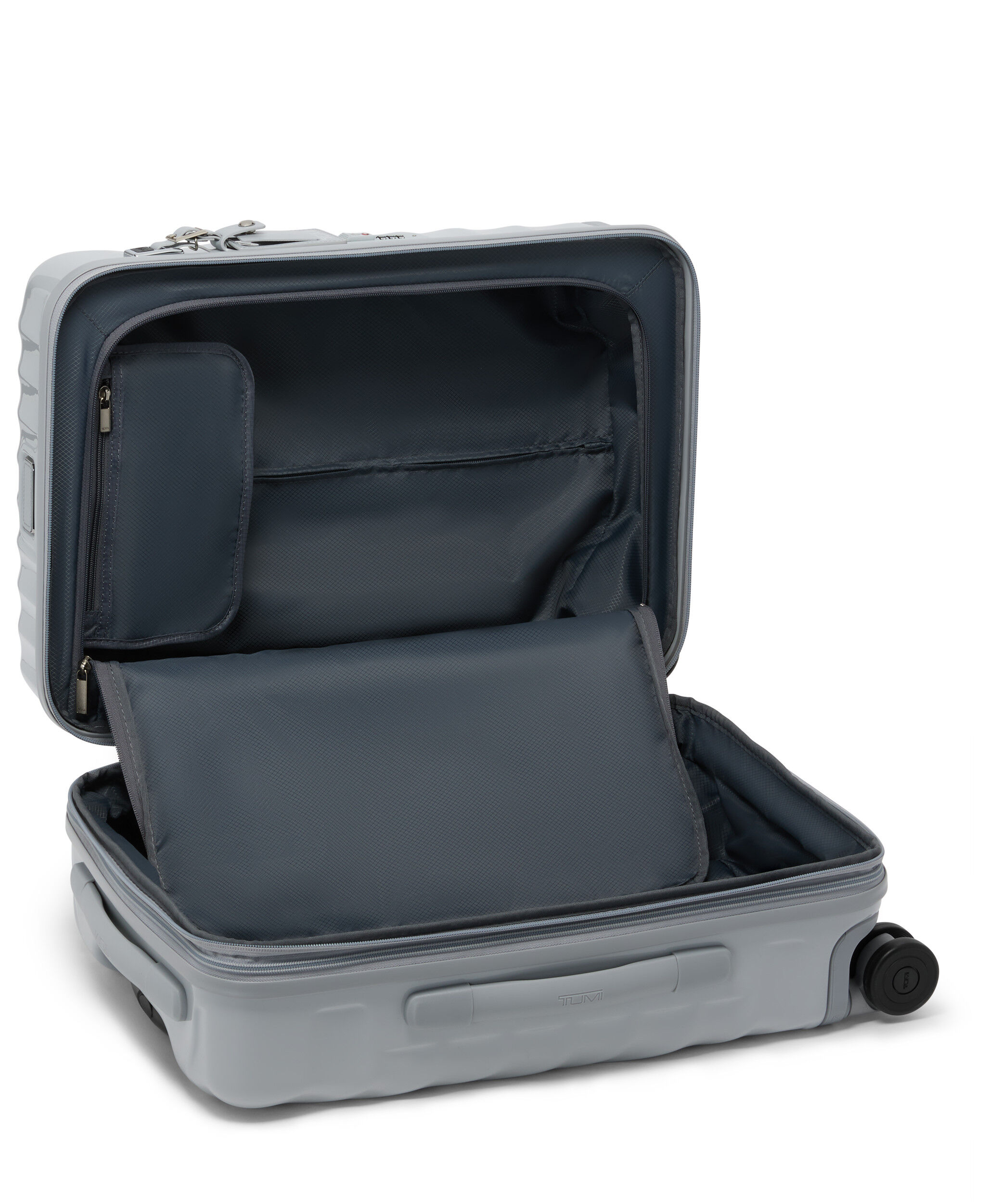 19 DEGREE Spinner Expandable (4 wheels) 55 cm - Int.