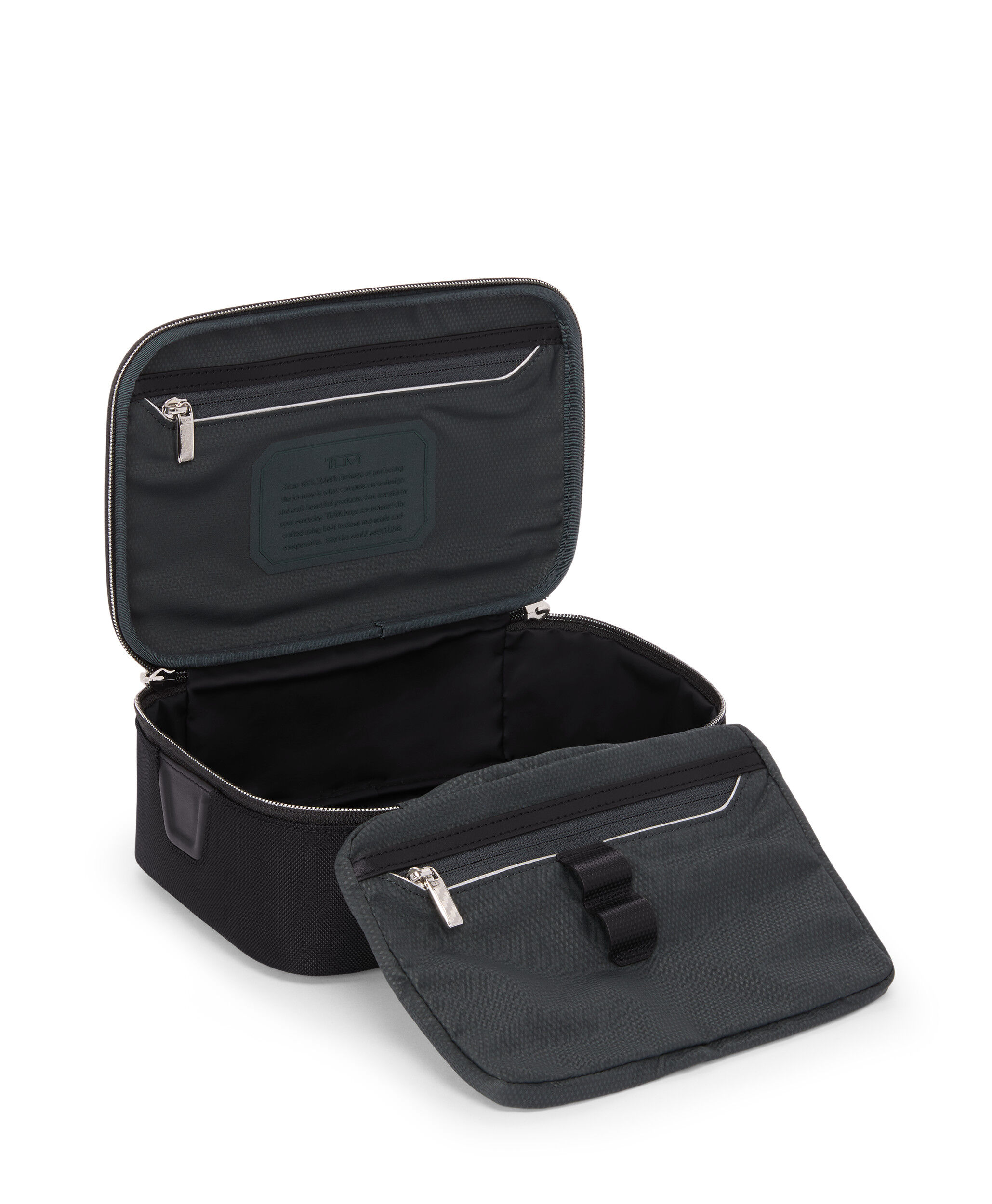 Arriv&eacute; Travel kit