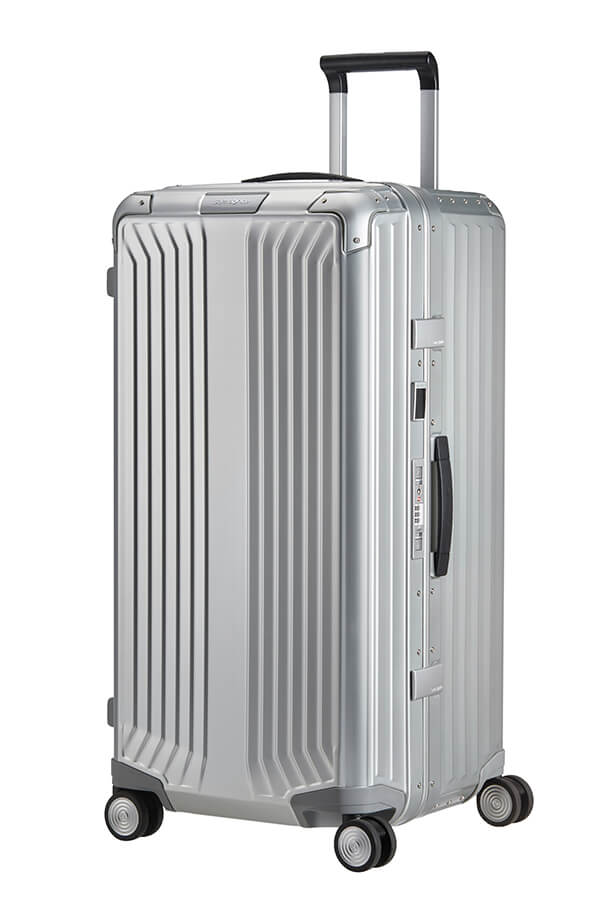Samsonite trunk Clearance